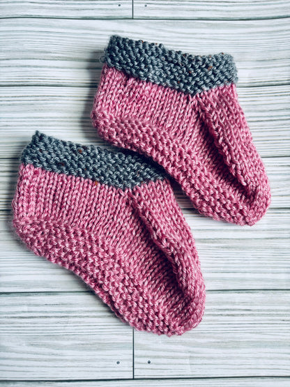 Quiet Day at Home Slippers (S)