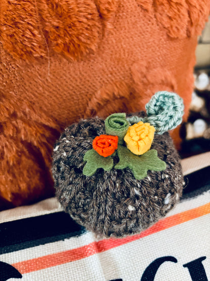 Rustic Pumpkin Mini