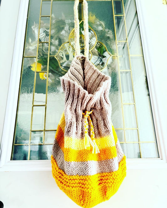 HoneyBumble Bucket Bag