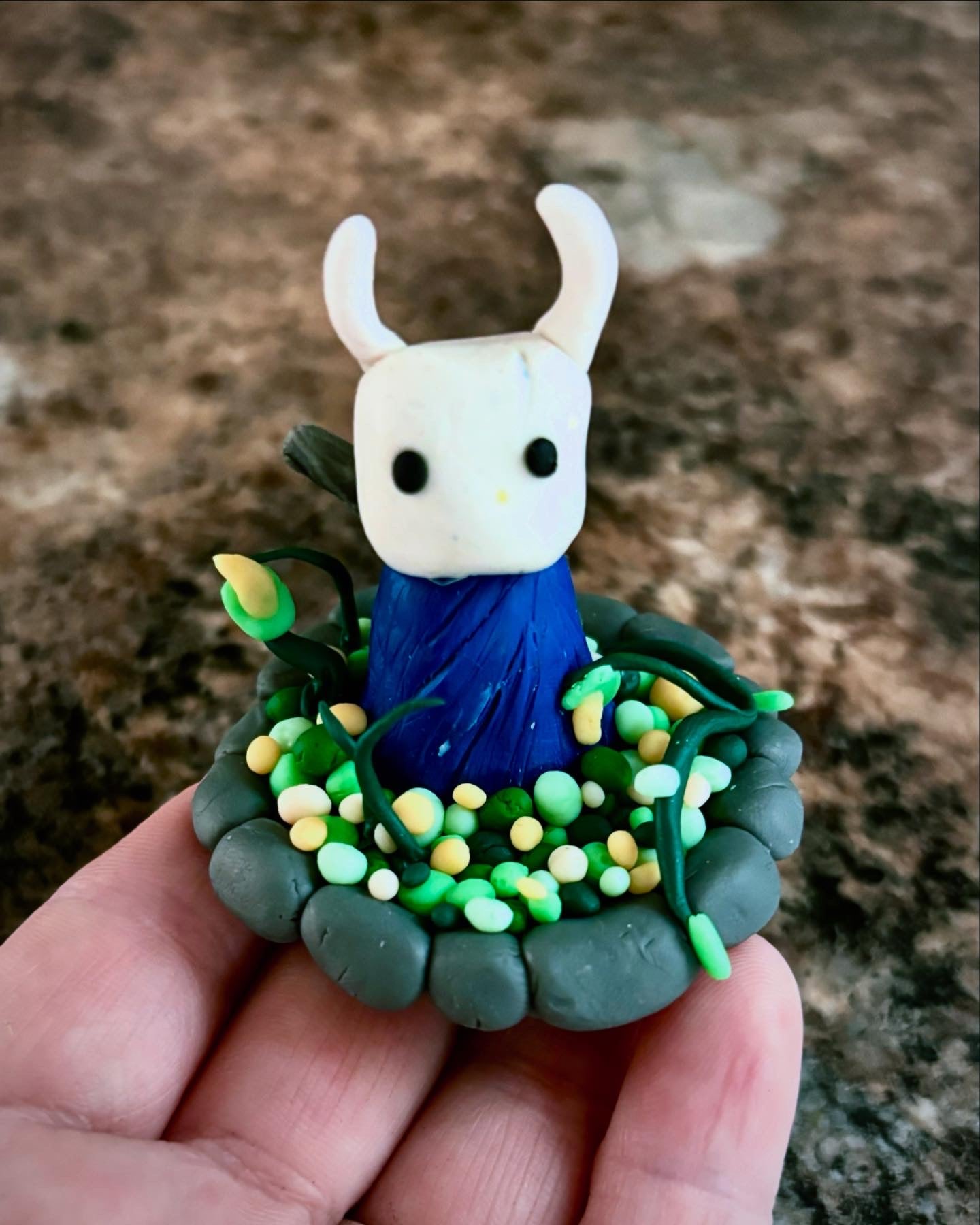 Hollow Knight desk buddy